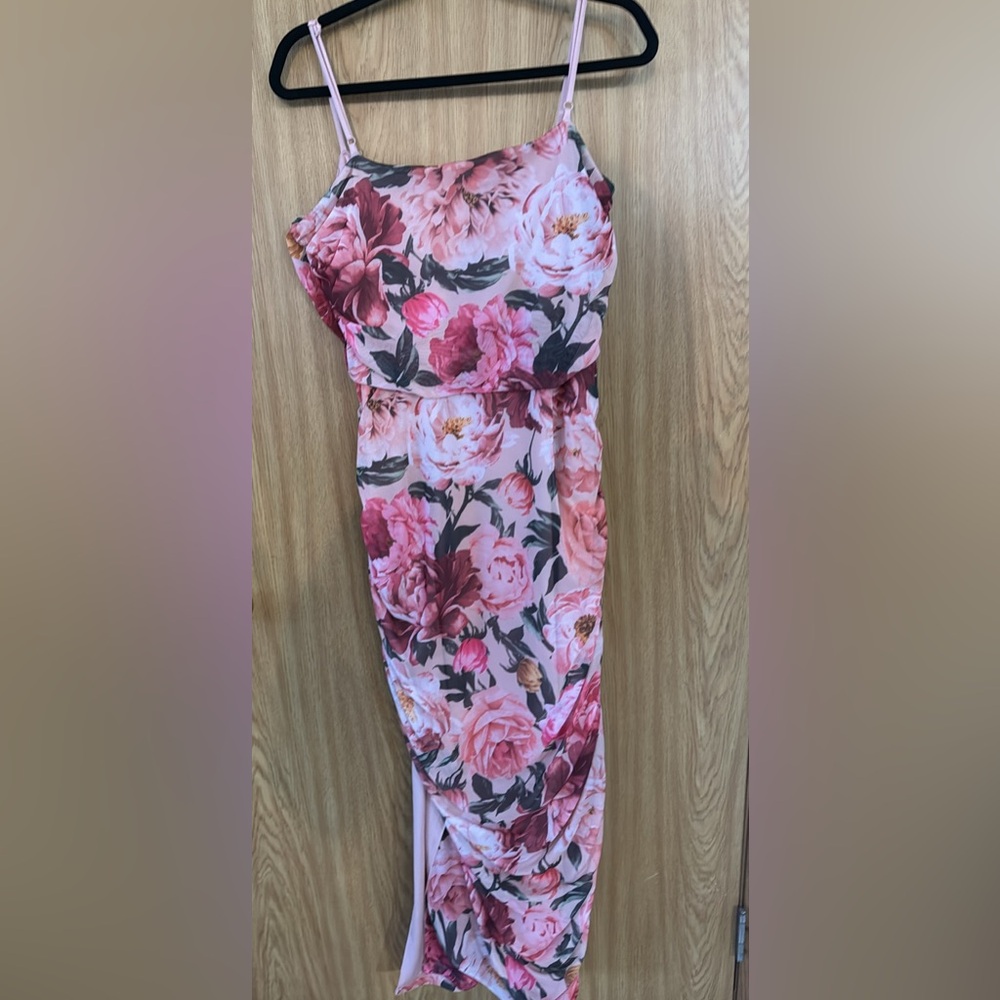 Express Pink Floral Asymmetrical Dress - Picture 8 of 11